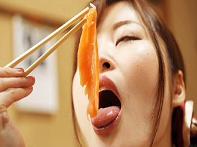 お母さんに殺される！搾精止まらず間もなく家庭崩壊！ 望月あやか　サンプル画像07